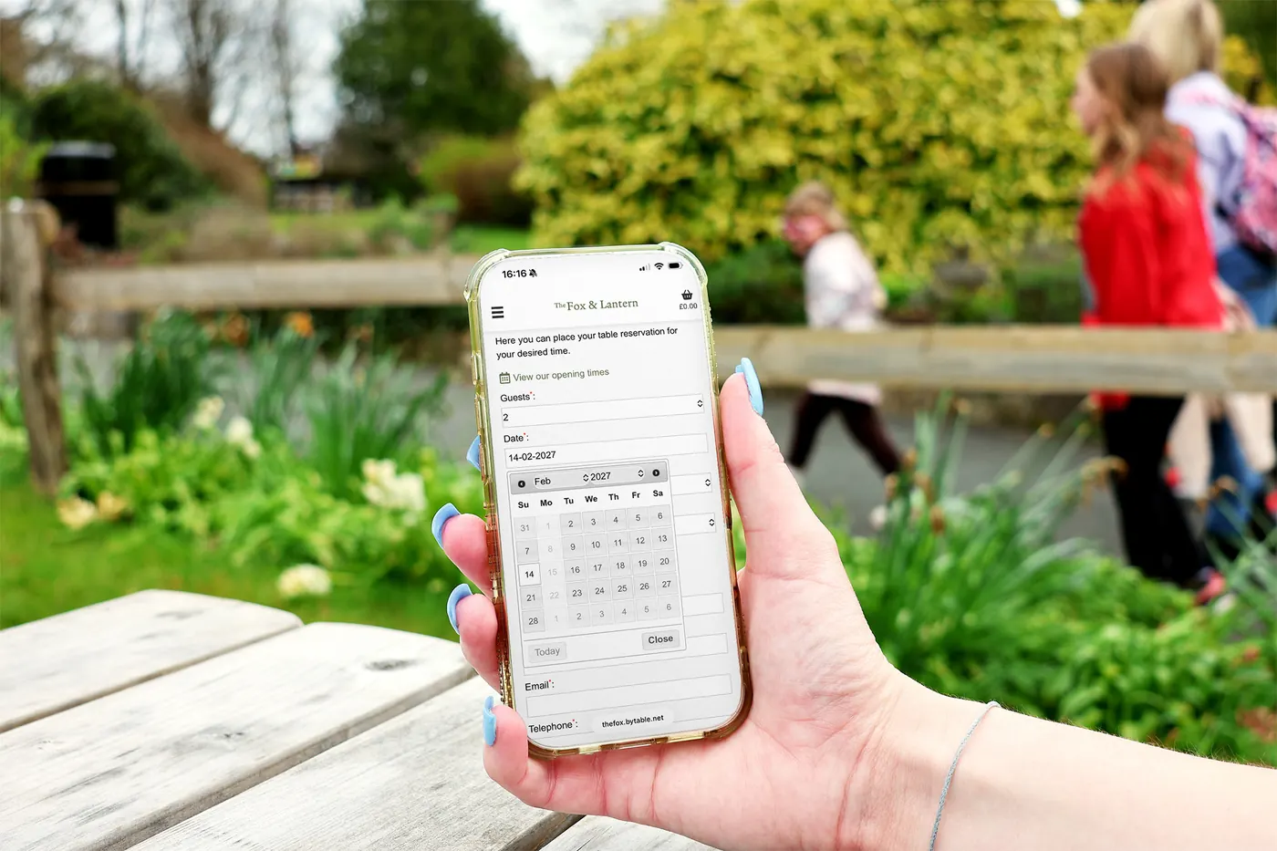 Booking a table with ICRTouch TouchReservation (image: ICRTouch)